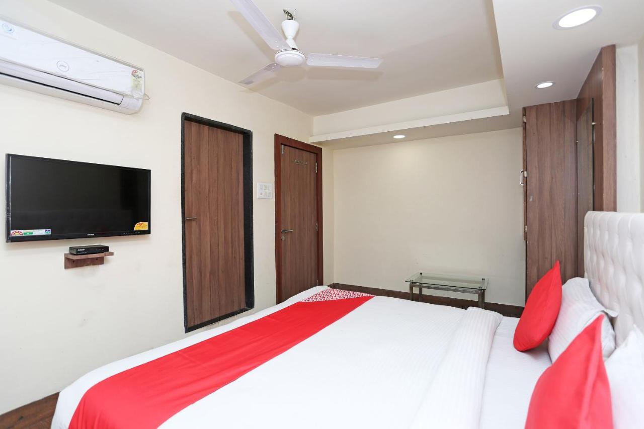 Oyo 4406 Hotel Arya Palace Μποπάλ Εξωτερικό φωτογραφία