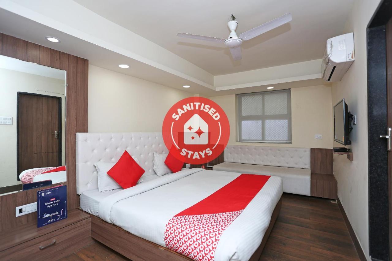 Oyo 4406 Hotel Arya Palace Μποπάλ Εξωτερικό φωτογραφία